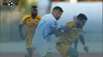 مدافع يوقف ركلة جزاء بعد طرد حارسي المرمى بالدوري المغربي